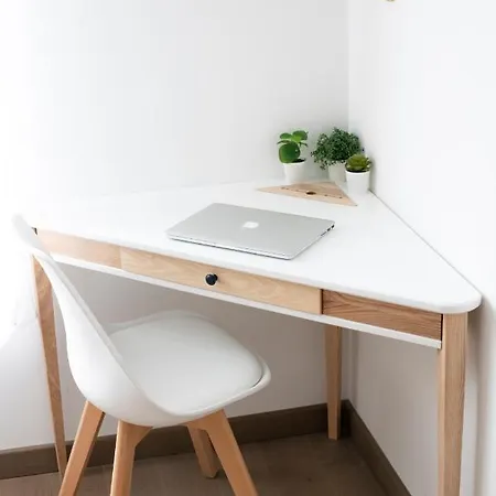 La Et Sa Plume Apartment *